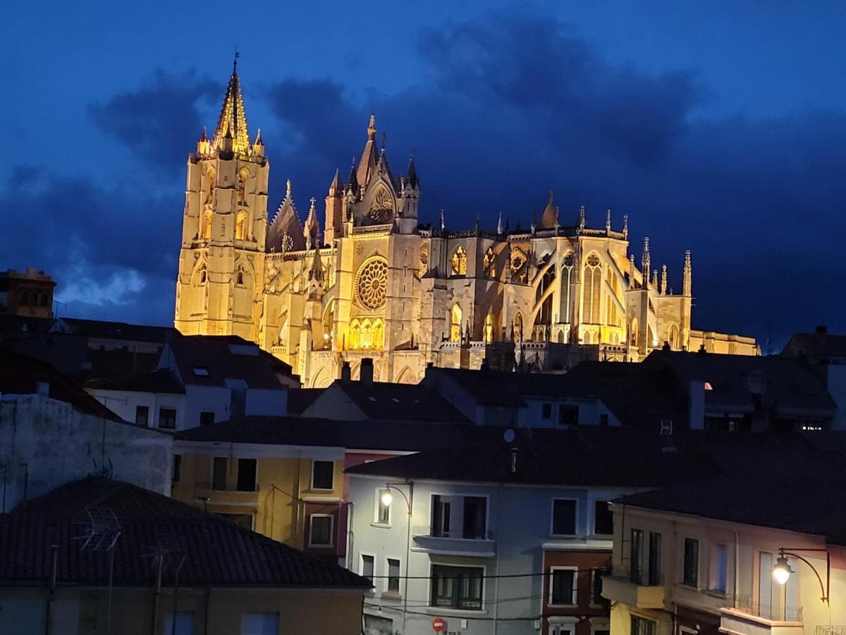 Апартаменты Catedral De Леон Экстерьер фото